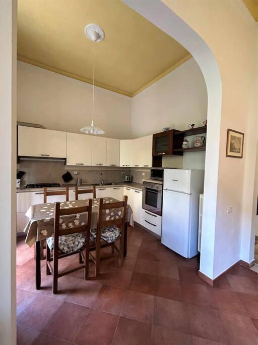 Апартаменты Villino La Rosa Antica Флоренция Экстерьер фото